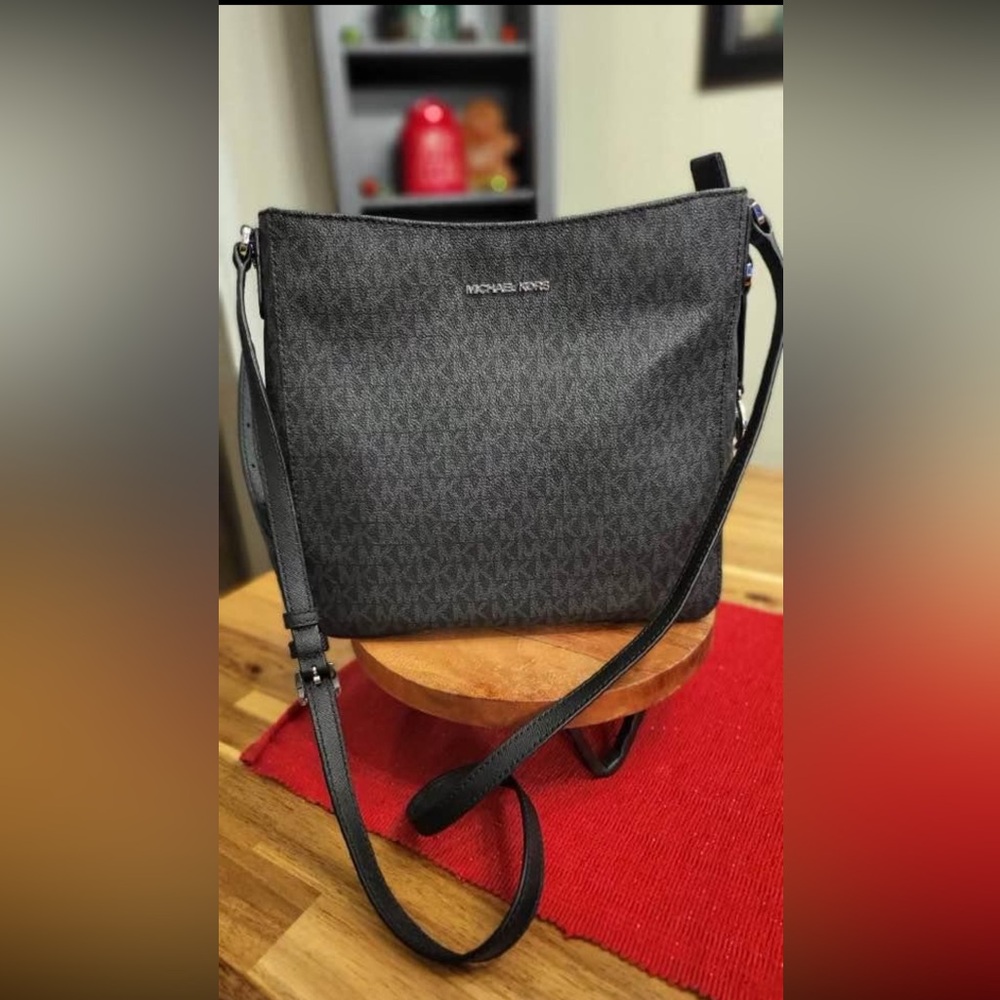 Gently used Michael Kors crossbody